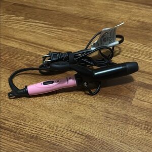 Mini Travel Curling Iron